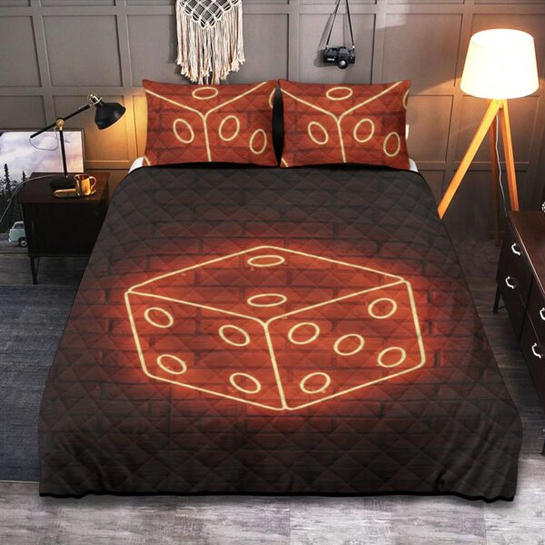 Red Dice Quilt Bedding Set with Edge-Wrapping Strips – Sacred Thread
